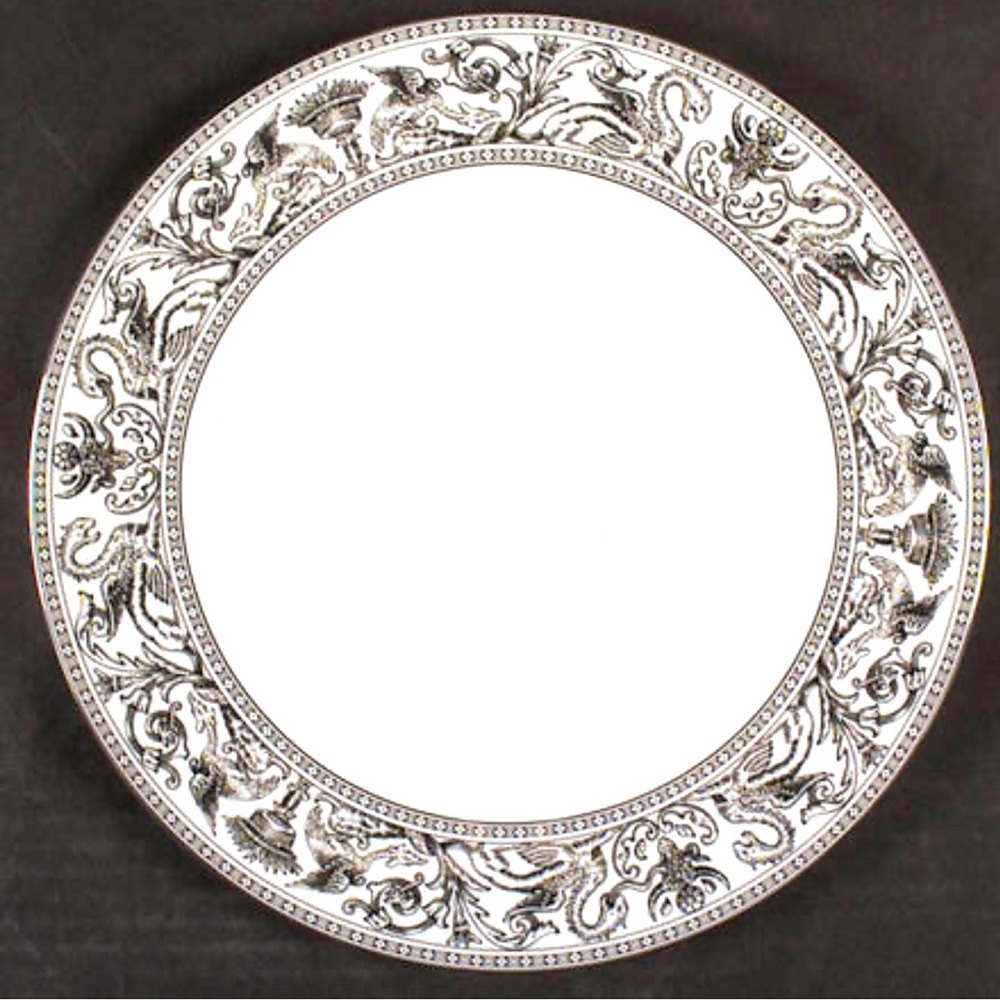 WEDGEWOOD Florentine Platinum Salad Plate 8 1/4” Platinum Dragon Bone China
